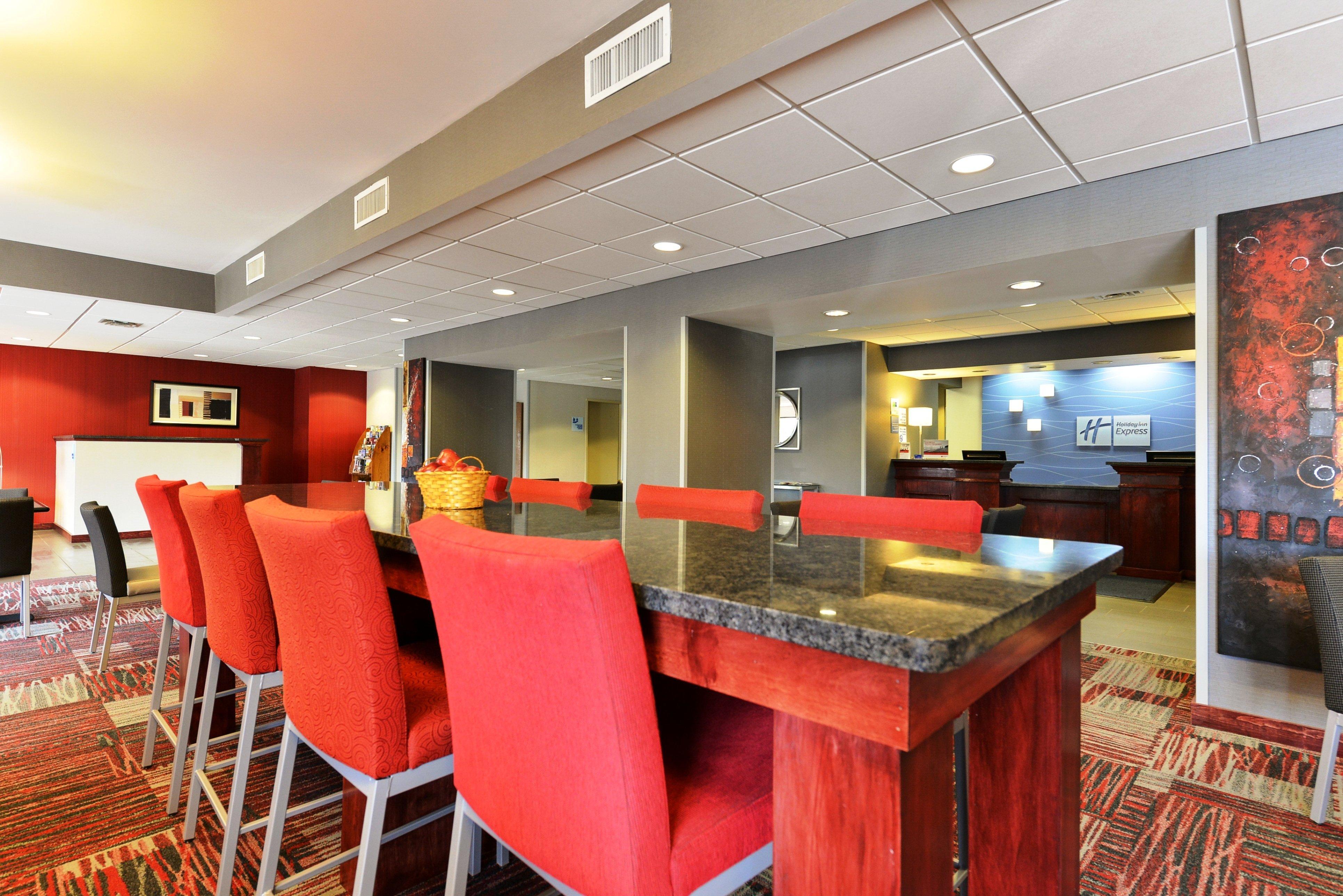 Holiday Inn Express Painted Post By Ihg Exterior photo